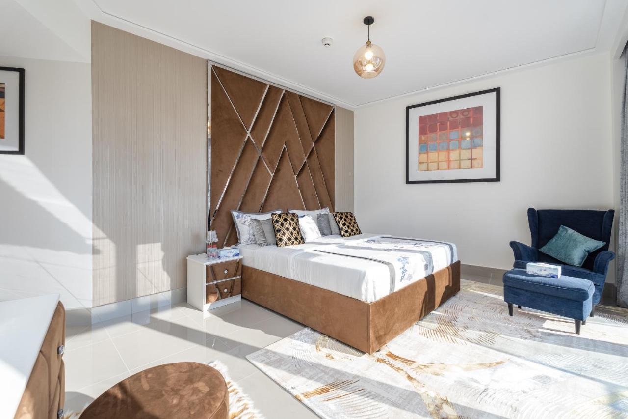 Trinity Holiday Homes - Opera Grand Downtown ดูไบ ภายนอก รูปภาพ