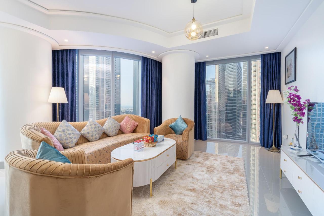 Trinity Holiday Homes - Opera Grand Downtown ดูไบ ภายนอก รูปภาพ